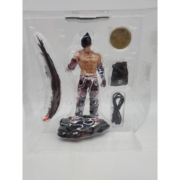 Jin Kazama Tekken 8 LED Figure Super Special Edition Bundled Items Figure